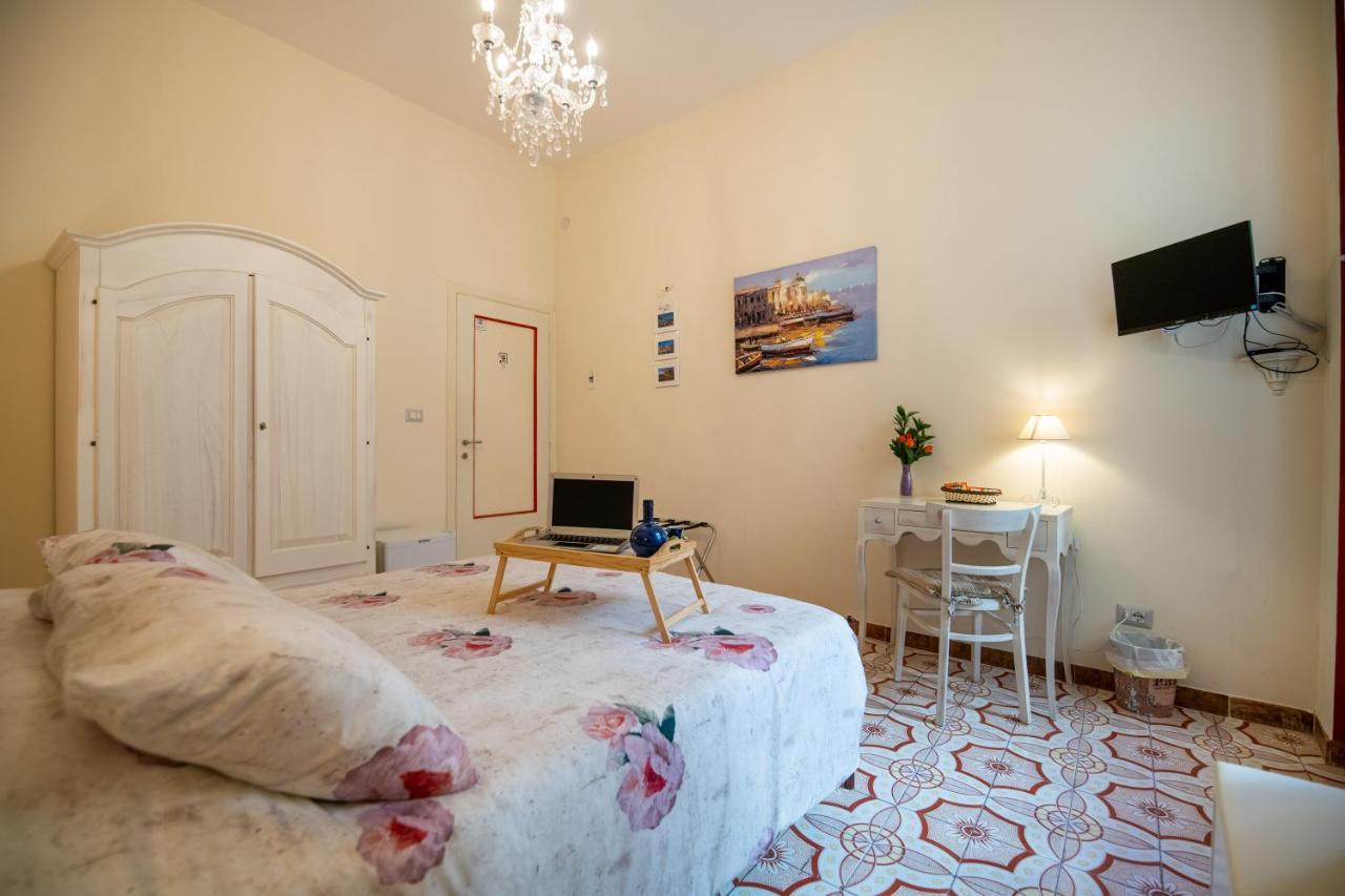 Bed and Breakfast Terre Dipinte Salerno Exterior foto
