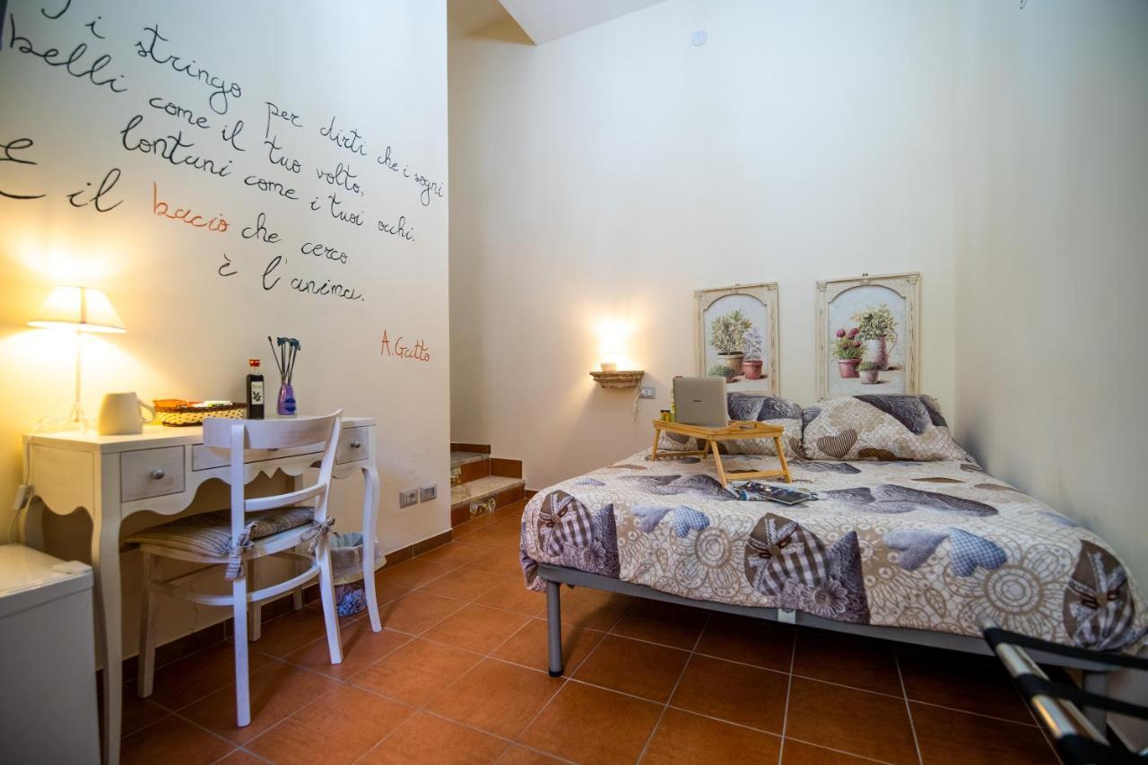 Bed and Breakfast Terre Dipinte Salerno Exterior foto